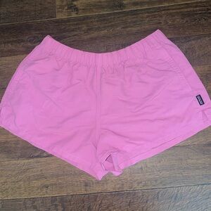 Women’s Patagonia baggies shorts 2.5”; medium